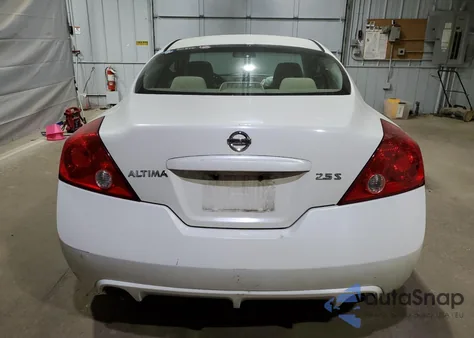2010 Nissan Altima S z USA, uszkodzony, nr VIN 1N4AL2EP0AC162679